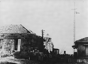 剣崎灯台と吏員退息所