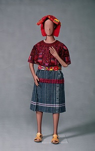 民族衣装 ウィピル（貫頭衣） 文化遺産オンライン