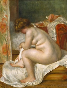 浴後の女