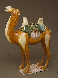 三彩駱駝