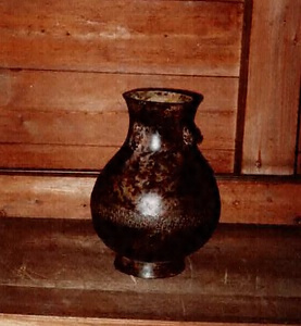 青銅花瓶