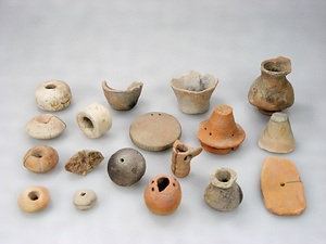 伊庭遺跡出土小型の土製品