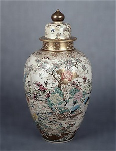 Jar with lid, flower and birrds design, overglaze enamels and gold