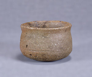Tea Bowl Shigaraki Ware／Known as &quot;Sanosuke&quot;