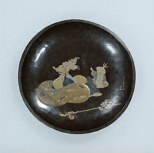 Plaque, Design of Bu-dai and Chinese children in maki-e lacquer.