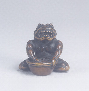 Toggle (&quot;Netsuke&quot;) in the Shape of a Demon
