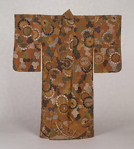 Atsuita Garment(Noh Costume) Design of flowers, hexagons and &quot;hammer-wheels&quot; on red ground