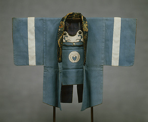 Kaji Shozoku (Suit worn at scene of fire) Light blue woolen twill ground (with wisteria crests)