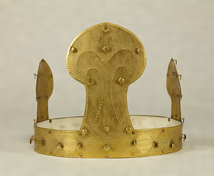 金銅製冠(模造)