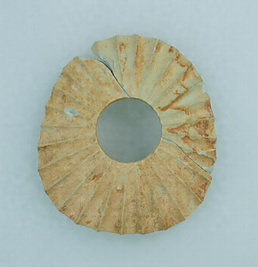 Wheel-shaped Stone Bracelet