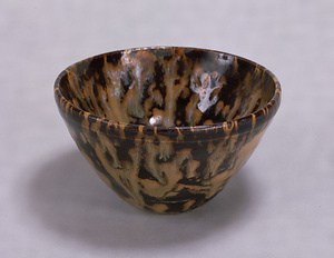 Bowl, Glaze with tortoiseshell pattern