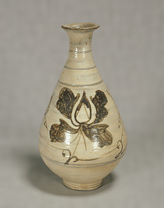 Vase Buncheong ware with peony in underglaze iron