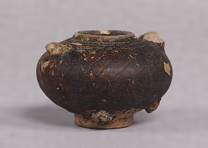 褐釉鳥形壺 文化遺産オンライン