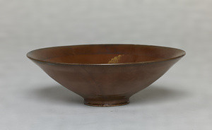 Bowl with Peonies, Glazed stoneware with gold and silver