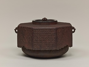 八角霰釜