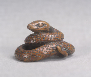 Netsuke, Snake design