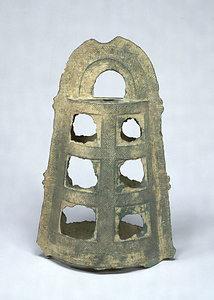 Dotaku (bell-shaped bronze)Design of Crossed Bands
