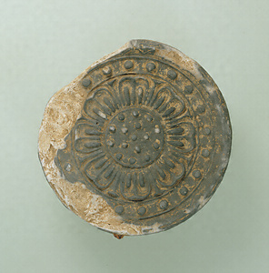 Round Eave-end Tile With Lotus flower