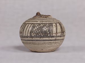 Persimmon-shaped Incense Container