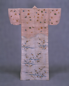 Katabira (Unlined summer garment) Autumn grasses, symbol for Genji incense game, and butterfly design on parti-colored white and red ramie ground