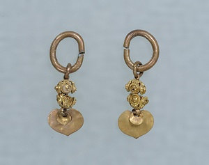 金製細環式耳飾