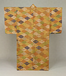 Karaori (Noh costume), Paired cranes in lozenge design on brown ground