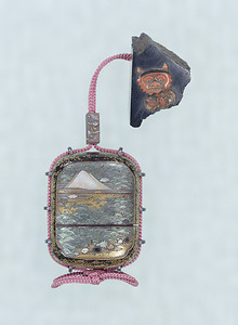"Inro" (Medicine case), Design of the monk Saigyo viewing Mount Fuji in "maki-e" lacquer and mother-of-pearl inlay