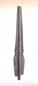 中広形銅剣