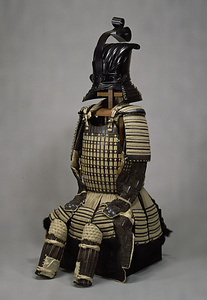 Armor, Gusoku type with two-piece cuirass / White lacing