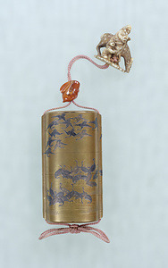 "Inro" (Medicine case), Design of cranes in "maki-e" lacquer