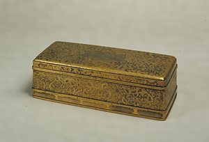 Sutra Box (Copy), Design of an arabesque with "hosoge" flowers
