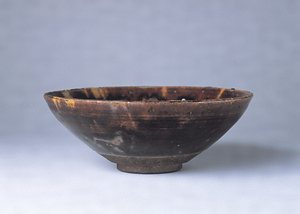 Tea Bowl, Bekkoyu (“tortoise-shell glaze”) tenmoku type