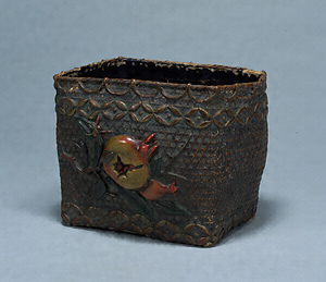 Basket with handle, Design of pomegranate in colored lacquer carving.