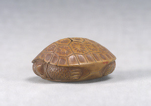 Netsuke, Tortoise design