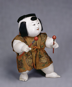 Gosho Doll, With apron and sleeveless coat