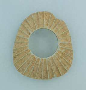 Wheel-shaped Stone Bracelet