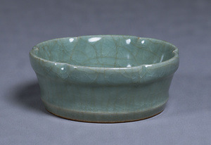 Lobed Small Bowl Celadon glaze