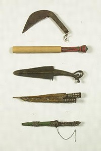 革鞘具及真鍮針金嵌入柄　ナイフとフォーク