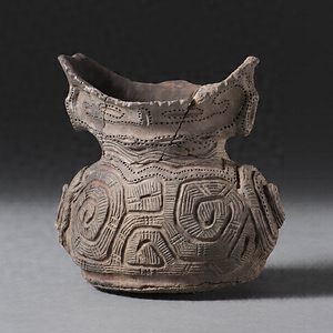 Jomon pottery vessels (Nusamai type)