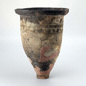 Satsumon pottery vessel