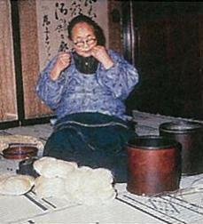Ojiya-chijimi, Echigo-jofu : techniques of making ramie fabric in Uonuma region, Niigata Prefecture 
