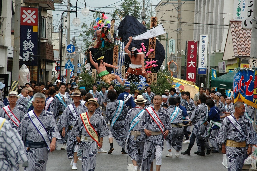 土崎神明社祭の曳山行事 つちさきしんめいしゃさいのひきやまぎょうじ 