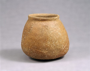 パナリ焼壺