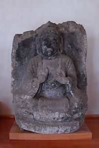 普門寺の地蔵菩薩坐像