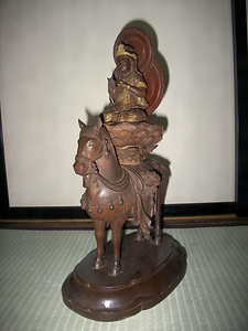木造馬鳴菩薩坐像