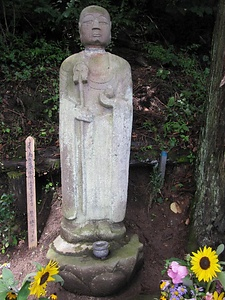 矢花の地蔵菩薩石像
