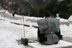 神子の正月神事 みこのしょうがつしんじ