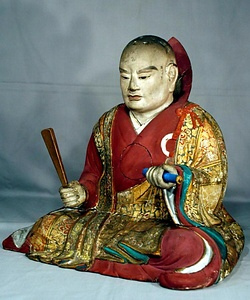 木造日蓮聖人坐像
