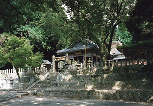 髙祖神社　本殿・拝殿　附　棟札 たかすじんじゃ　ほんでん・はいでん　つけたり　むなふだ