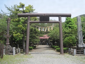 釜石製鐵所山神社鉄製扁額 かまいしせいてつしょさんじんじゃてつせいへんがく